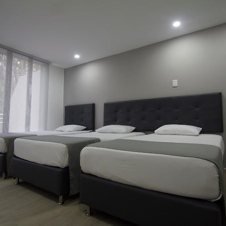 Element Hotel Medellin Bagian luar foto