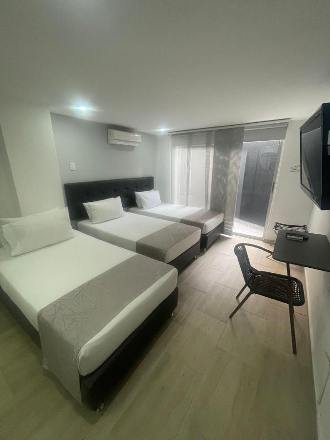 Element Hotel Medellin Bagian luar foto