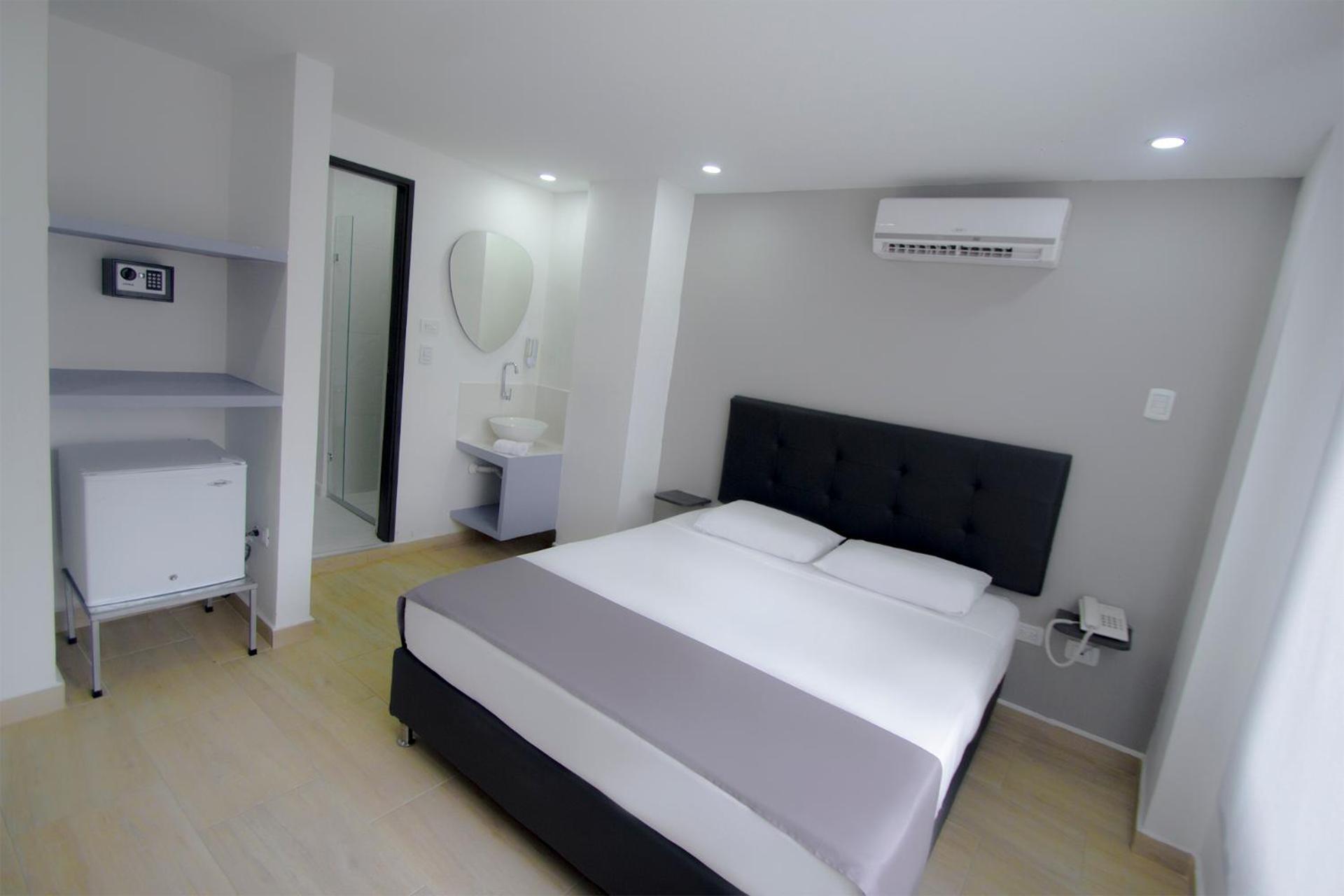 Element Hotel Medellin Bagian luar foto