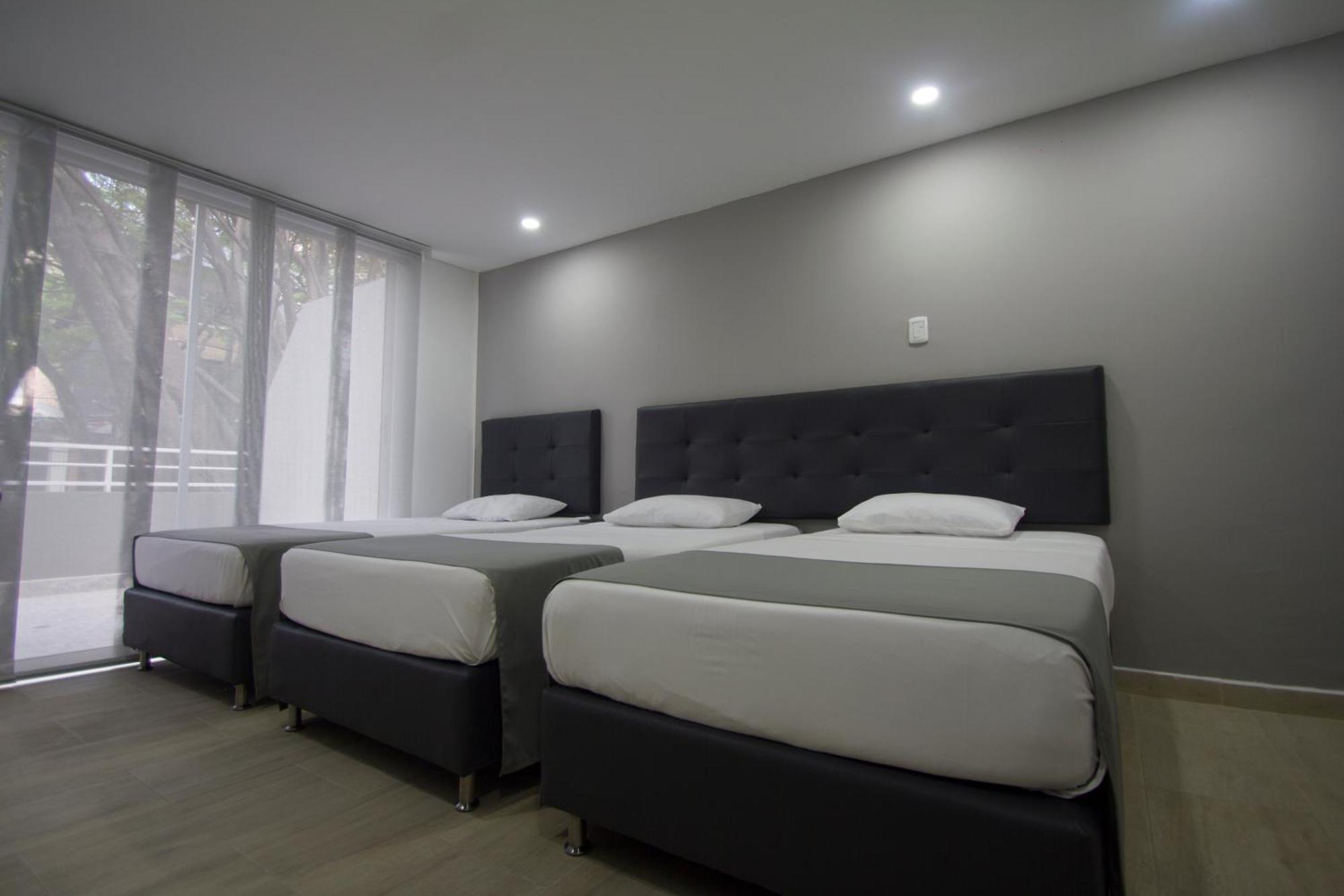 Element Hotel Medellin Bagian luar foto