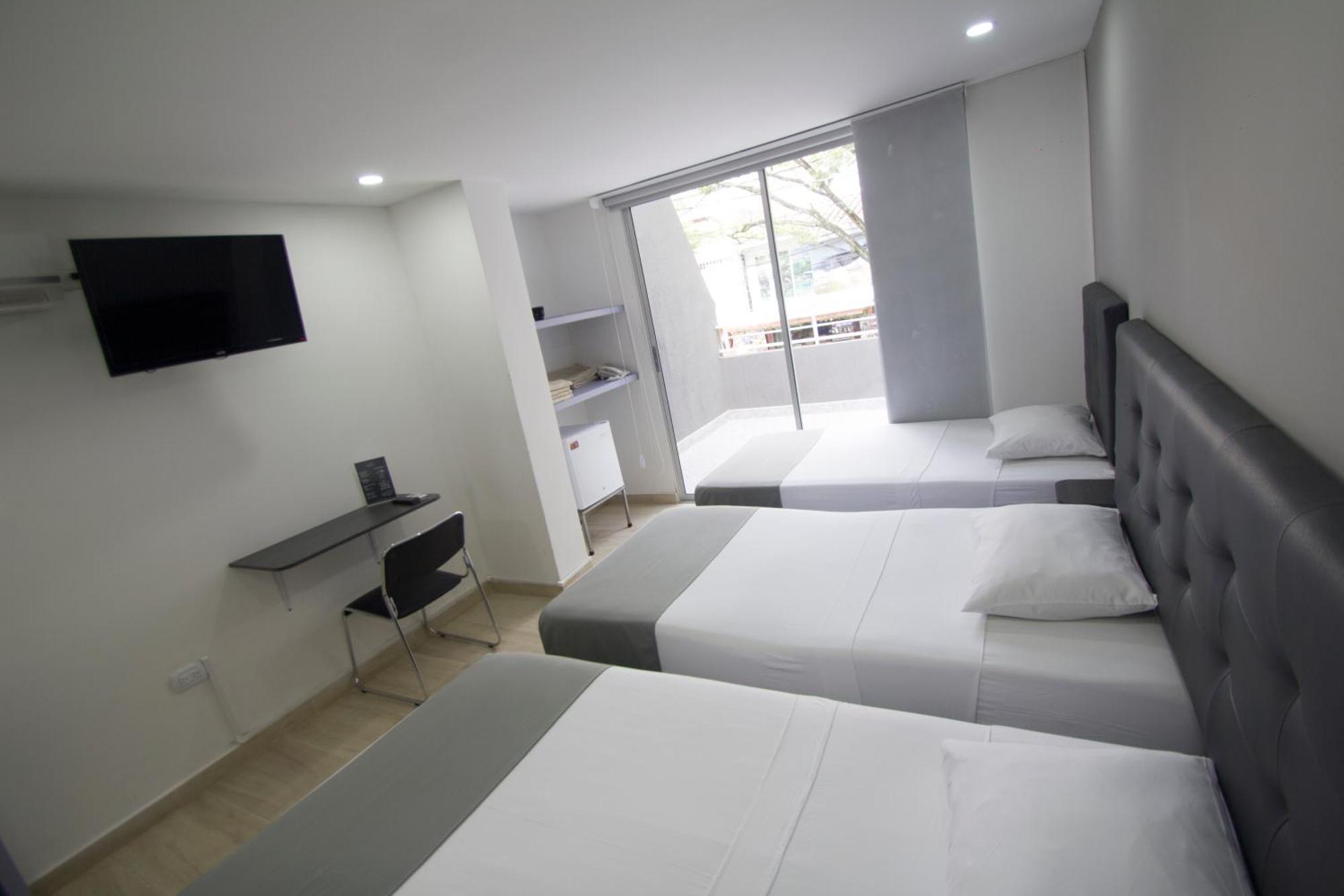 Element Hotel Medellin Bagian luar foto