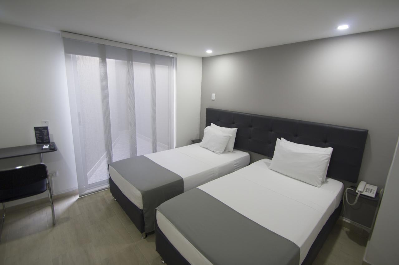 Element Hotel Medellin Bagian luar foto